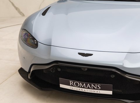 Aston Martin V8 Vantage 19