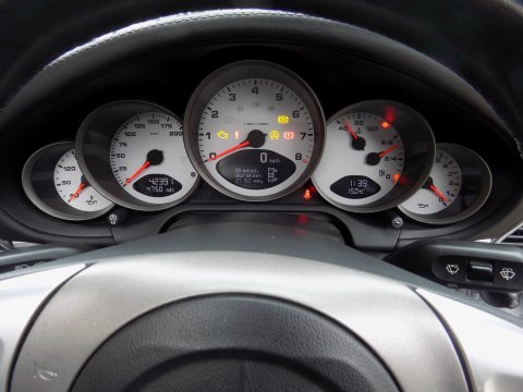 Porsche 911 997 CARRERA 4S CONVERTIBLE 21