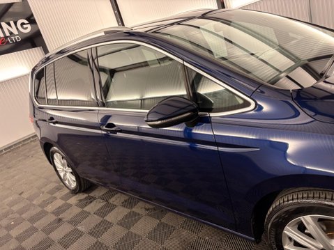 Volkswagen Touran 1.4 TSI SEL DSG Euro 6 (s/s) 5dr 36