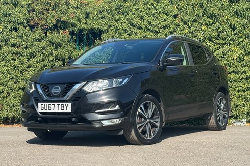 Nissan Qashqai 1.5 dCi N-Connecta SUV 5dr Diesel Manual Euro 6 (s