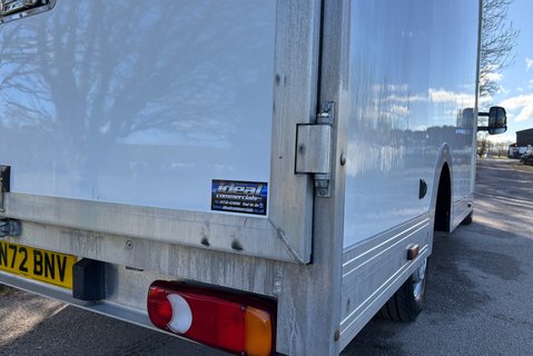 Citroen Relay 35 L3 140 ps BlueHdi Lo Loader Luton - Air Con 21