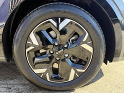 Kia Niro 64.8kWh 4 SUV 5dr Electric Auto (201 bhp) 14