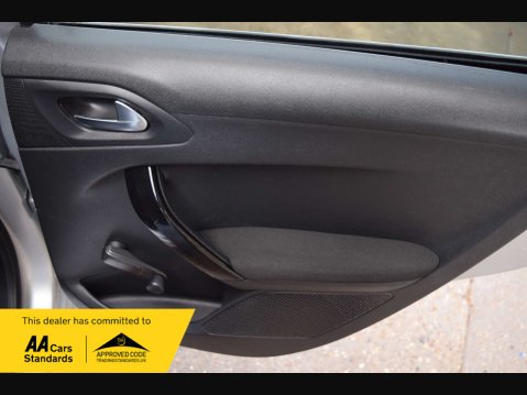 Peugeot 208 1.2 208 Allure 5dr 32