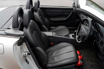 Mercedes-Benz SLK 320 41