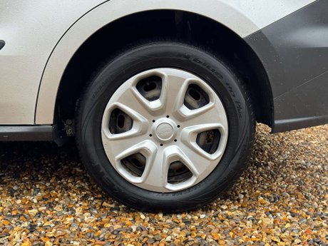 Ford Transit Courier 1.0 Transit Courier Trend 31