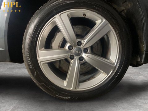 Audi E-Tron 50 Technik SUV 5dr Electric Auto quattro 71.2kWh (313 ps) Alloys - Air Con 10