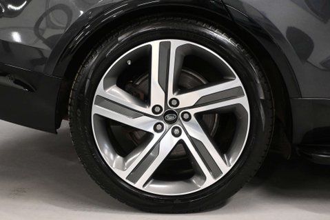 Land Rover Discovery 3.0 Discovery R-Dynamic HSE D MHEV Auto 4WD 5dr 31