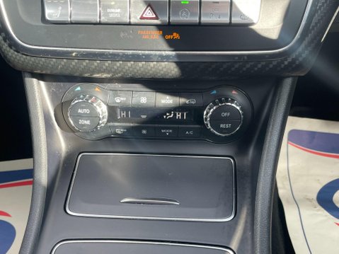 Mercedes-Benz A Class 2.1 A200d AMG Line (Premium) 7G-DCT Euro 6 (s/s) 5dr 29
