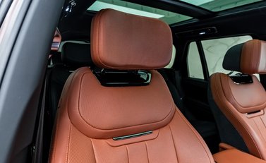 Land Rover Range Rover P530 SV 16