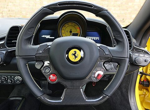 Ferrari 458 Spider 23