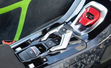 Lamborghini Huracan Spyder LP640-4 Performante 20