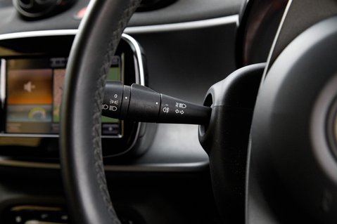 Smart Fortwo Coupe PRIME PREMIUM T 17