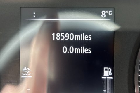 Renault Master LL35 Business 145 ps dCi Low Floor Luton - Air Con / Camera 35