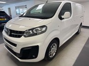 Vauxhall Vivaro 1.5 Vivaro 2900 Sportive S/S 6