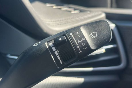 Hyundai IONIQ 38.3kWh Premium Hatchback 5dr Electric Auto (136 ps) 13