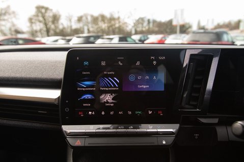 Renault Megane TECHNO 30