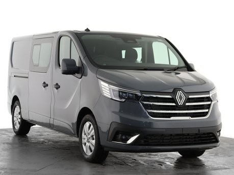 Renault Trafic LL30 Blue dCi 150 Extra Crew Van MY26
