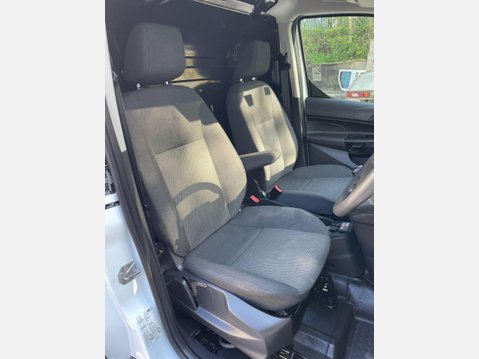 Ford Transit Connect 1.5 TDCi 220 Panel Van 5dr Diesel Manual L1 H1 (120 g/km, 74 bhp) 23
