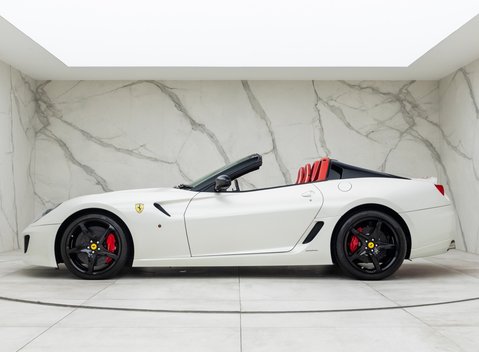 Ferrari 599 SA Aperta 6