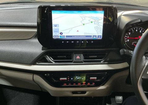 Suzuki Swift 1.2 Mild Hybrid Motion 11