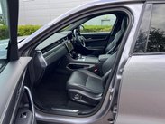 Jaguar F-Pace 2.0 D200 MHEV R-Dynamic HSE Auto AWD Euro 6 (s/s) 5dr 88