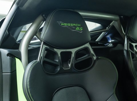 Porsche Cayman GT4 RS (718) 15