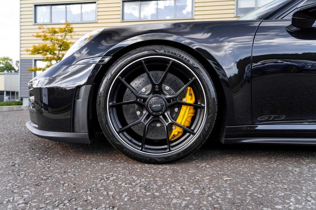 Porsche 911 GT3 £30K IN OPTIONS. WEISSACH PACKAGE. PCCBS. LIFT SYSTEM. BOSE. 5