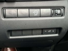 Nissan Qashqai 1.3 Qashqai Acenta Premium T MHEV CVT 5dr 66