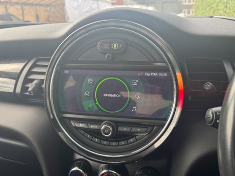 Mini Hatch Cooper SE 32.6kWh Level 3 Hatchback 3dr Electric Auto (184 ps) 21
