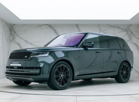 Land Rover Range Rover D350 Autobiography LWB 7 Seater 5