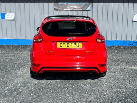 Ford Focus 1.5T EcoBoost Zetec S Red Edition Euro 6 (s/s) 5dr 8