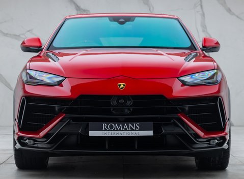 Lamborghini Urus PERFORMANTE 7