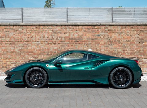 Ferrari 488 Pista 2