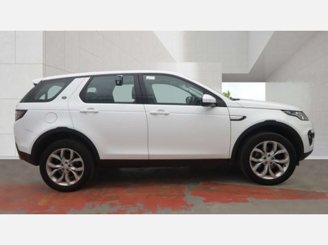 Land Rover Discovery Sport 2.0 Discovery Sport HSE TD4 Auto 4WD 5dr 5