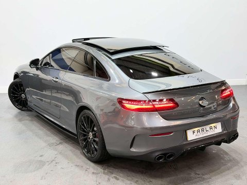 Mercedes-Benz E Class 2.0 E220d AMG Line (Premium) Coupe 2dr Diesel G-Tronic+ Euro 6 (s/s) (194 p 32