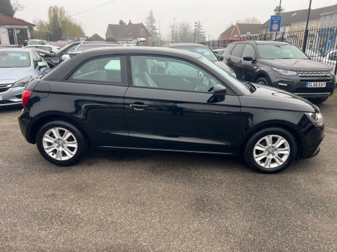 Audi A1 1.2 TFSI SE Euro 5 (s/s) 3dr 7