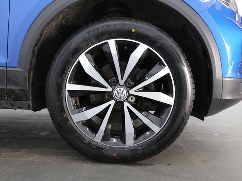 Volkswagen T-Roc 1.0 TSI Design Euro 6 (s/s) 5dr 26