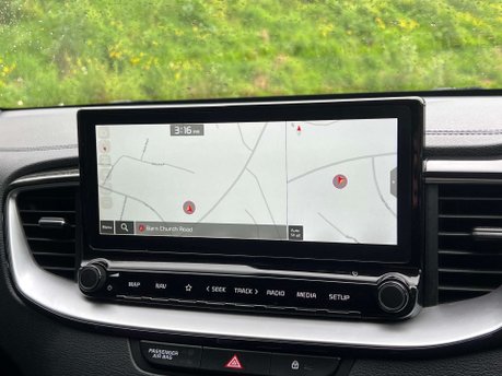 Kia Xceed 1.0 XCeed Connect ISG 5dr 29