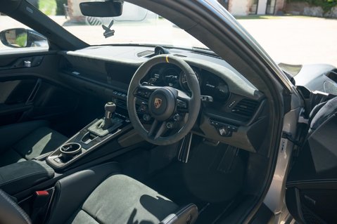 Porsche 911 4.0 992 GT3 RS PDK Euro 6 (s/s) 2dr 40