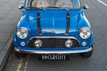 Rover Mini Remastered by David Brown Automotive - Only 800 miles! 7