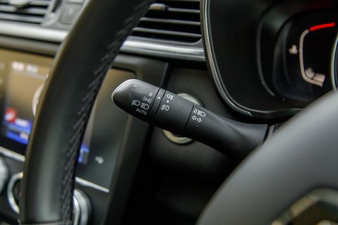 Renault Kadjar GT LINE TCE EDC 13