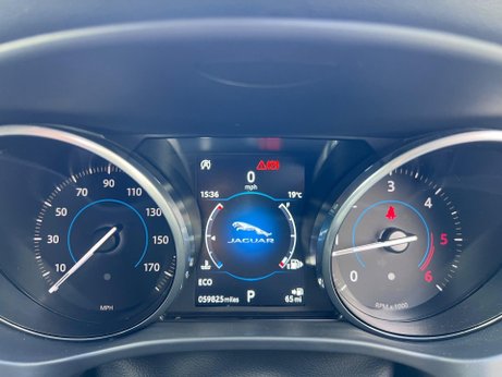 Jaguar F-Pace 2.0 D180 R-Sport Auto AWD Euro 6 (s/s) 5dr 26