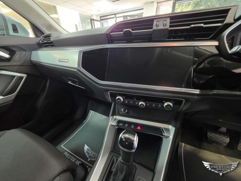Audi Q3 2.0 TDI 35 Sport S Tronic Euro 6 (s/s) 5dr 33