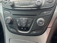 Vauxhall Insignia 2.0 CDTi ecoFLEX Design Euro 5 (s/s) 5dr 12