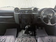 Land Rover Defender 2.2 Defender 90 Hard Top TD 4WD 5dr 43