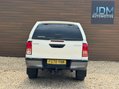 Toyota Hilux 2.4 HI-Luxury Invincible X D-4D 4WD Double Cab 4WD 5dr 5