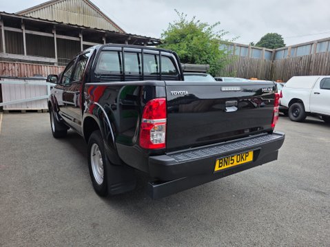 Toyota Hilux ACTIVE 4X4 D-4D DCB 6