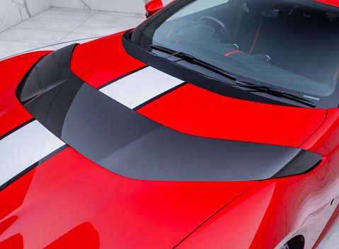 Ferrari 812 Competizione 52