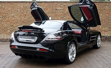 Mercedes-Benz SLR McLaren 6