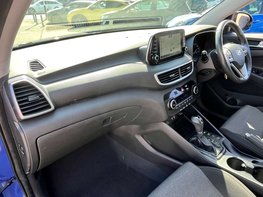 Hyundai TUCSON 1.6 Tucson SE Nav TGDi 2WD Semi-Auto 5dr 16
